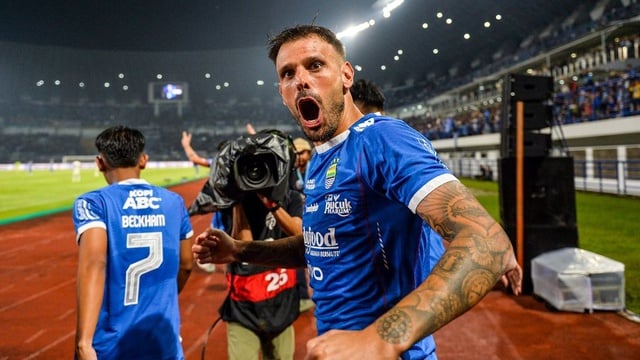 Meski kalah Persib tetap jadi kampiun Liga 1