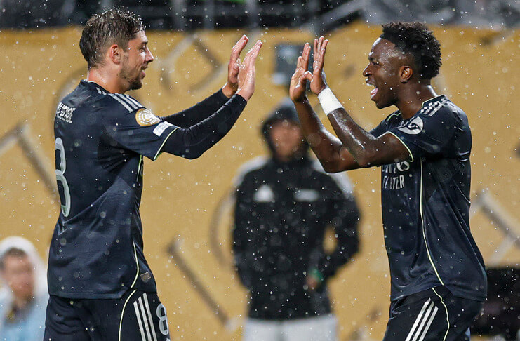 Gol Vinícius dan Valverde Antar Madrid ke 16 Besar